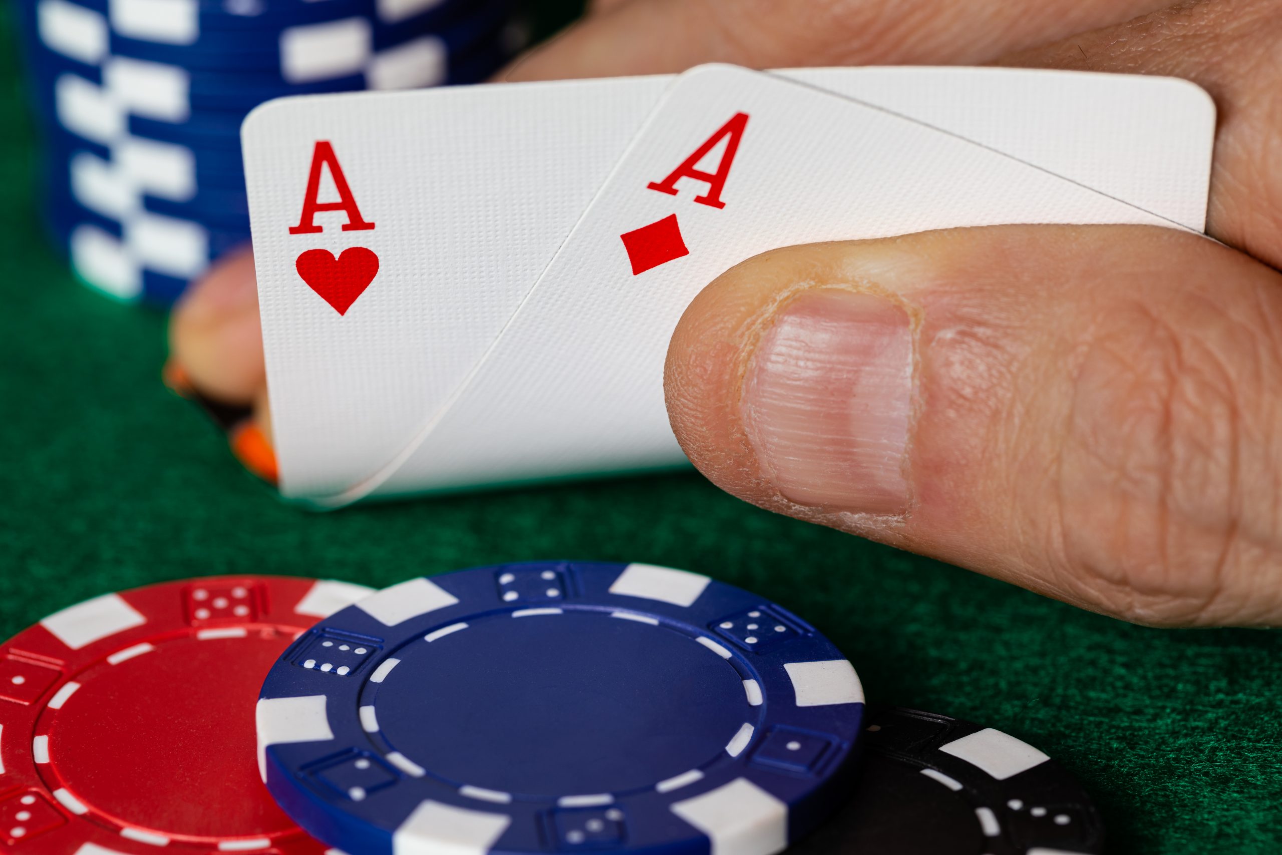 Pot Poker là gì? Làm thế nào để giành được Pot trong chơi Poker - Top88 Club - Game Casino Đổi Thưởng