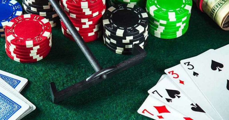 Luật chơi Poker mới nhất mà người chơi nên biết