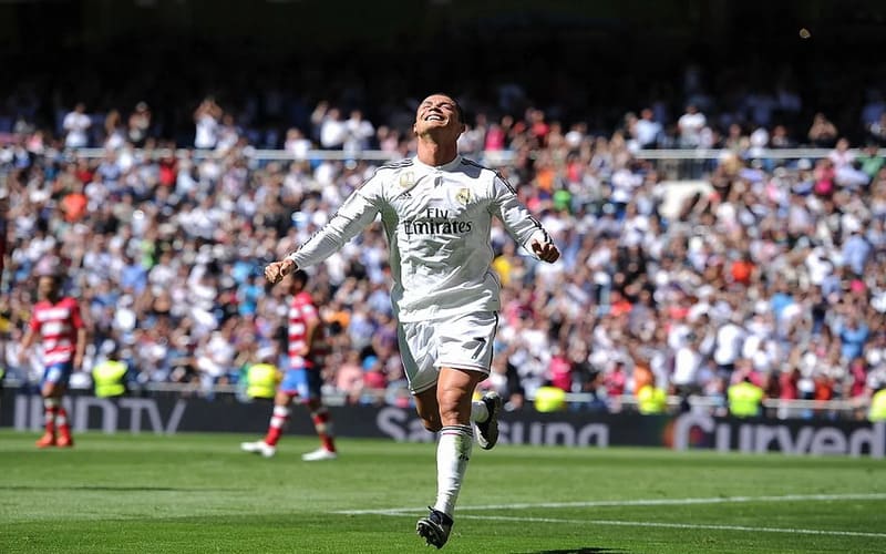 Bạn gọi việc ghi 4 bàn thắng trong bóng đá là gì? Chiến công nổi tiếng trong lịch sử poker